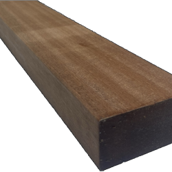 Onderconstructie Balk Bangkirai 45x90mm V-groeven Premium P500 |335 cm