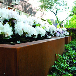 CARREZ met poten 1500x500x600mm Corten (CAP22.1)