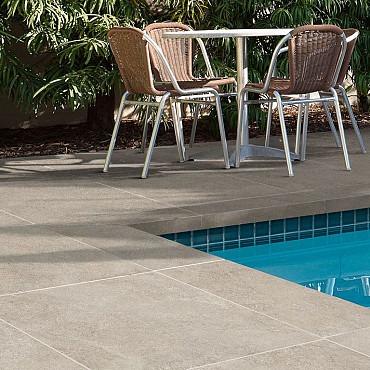 Robusto Ceramica 3.0® Lime Taupe 80x80x3cm