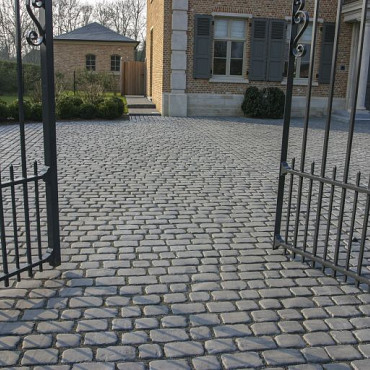 Courtstones Basalt 6cm