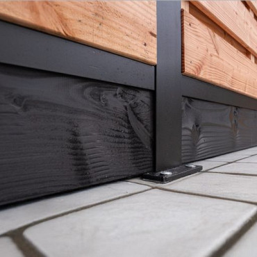 Hardhouten onderplaat t.b.v. H-gleufpaalsysteem, 3 x 20 x 181,5 cm, zwart gedompeld